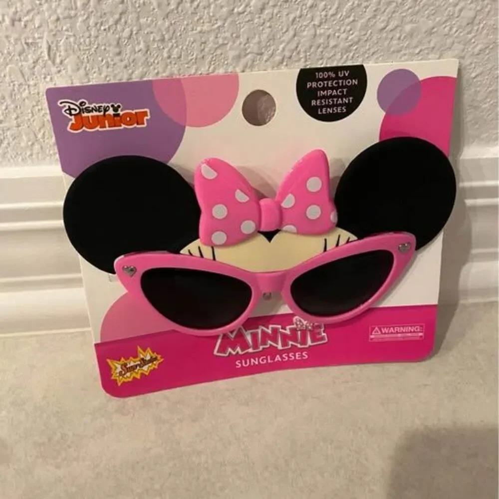 Brand new Minnie Mouse sunglasses for girl kids